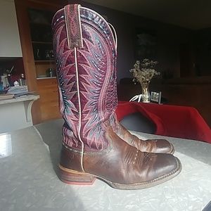 Ariat women's 8.5 boot